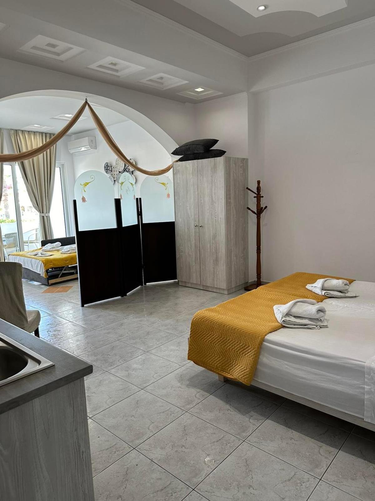 Apollonio Suites & Rooms Faliraki Rhodes Стая снимка
