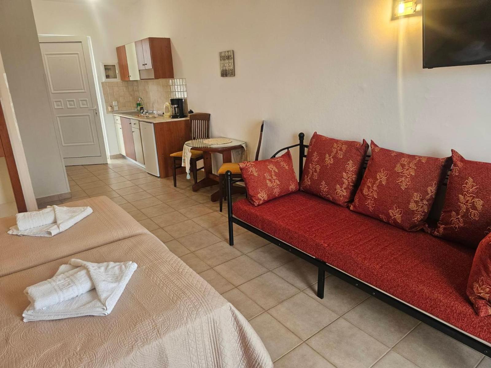 Apollonio Suites & Rooms Faliraki Rhodes Екстериор снимка